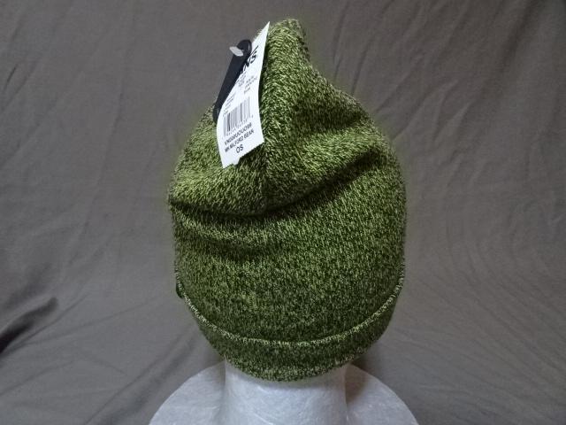 USA購入 【VANS】【CA NY】スケボー刺繍ワッペン付 ニットキャップ < 男性ファッション  USA購入 【VANS】【CA NY】スケボー刺繍ワッペン付 ニットキャップ < 男性ファッションの