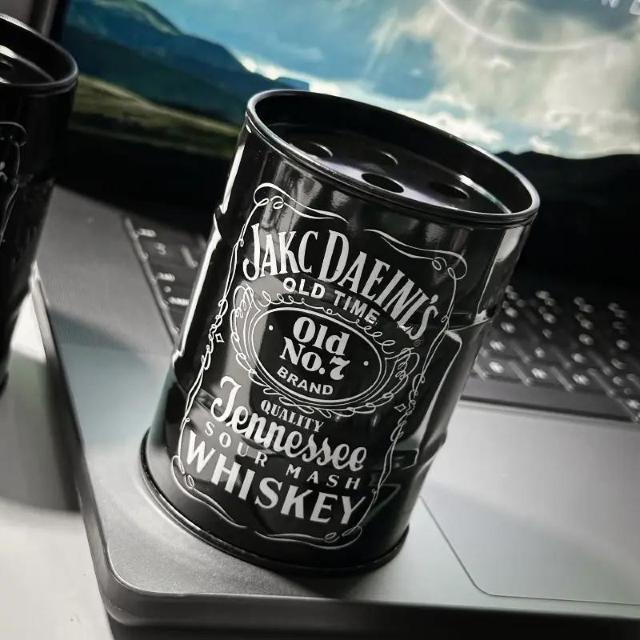 超お買い得490円★人気商品 レトロアイアン灰皿 - 大容量メタルタバコ受け付きヴィンテージウイスキーバレルデザイン < インテリア/ライフ  超お買い得490円★人気商品 レトロアイアン灰皿 - 大容量メタルタバコ受け付きヴィンテージウイスキーバレルデザイン < インテリア/ライフの