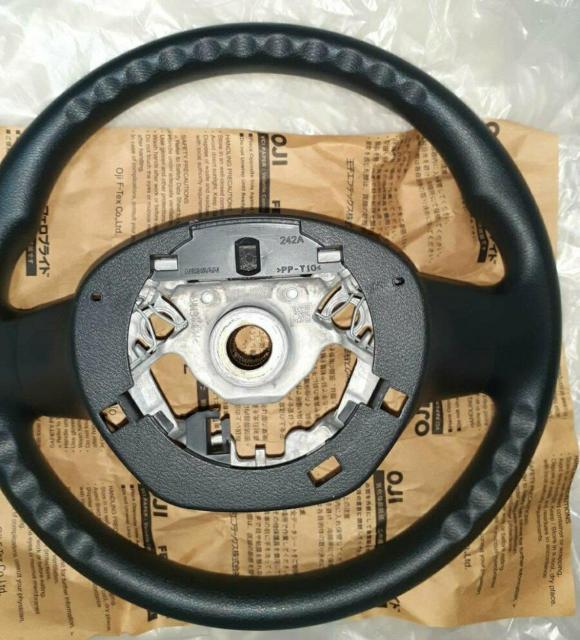 【日産 サクラ B6AW純正】 ステアリング < 自動車/バイク 【日産 サクラ B6AW純正】 ステアリング < 自動車/バイク