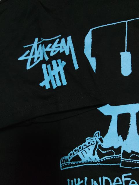 stussy×UNDEFEATEDTシャツサイズMステューシーアンディフィーテッド半袖限定 < ブランド  stussy×UNDEFEATEDTシャツサイズMステューシーアンディフィーテッド半袖限定 < ブランドの