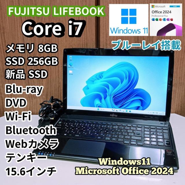 FUJITSU LIFEBOOK Corei7 ������8GB SSD256GB �u���[���C Web�J���� Windows11  �� PC�{��/���Ӌ@��� 