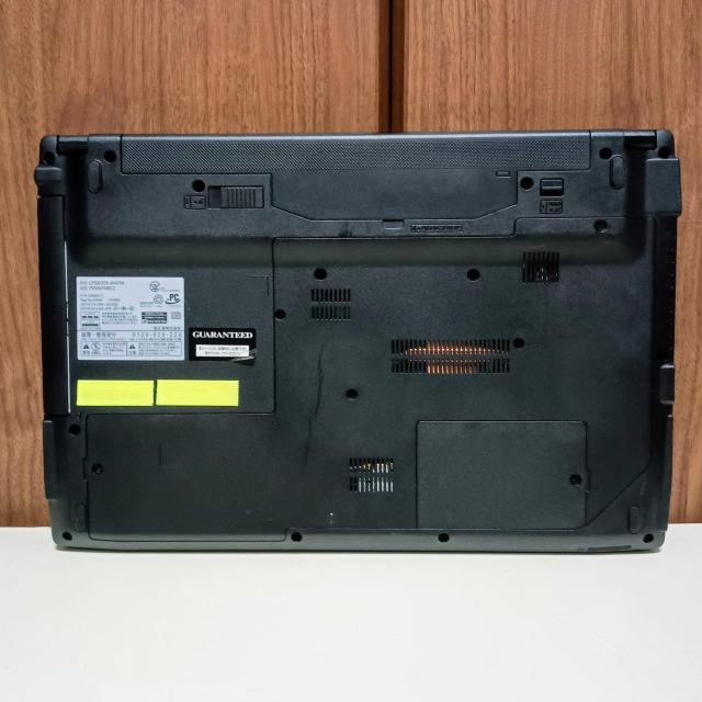 FUJITSU LIFEBOOK Corei7 ������8GB SSD256GB �u���[���C Web�J���� Windows11 �� PC�{��/���Ӌ@��� 