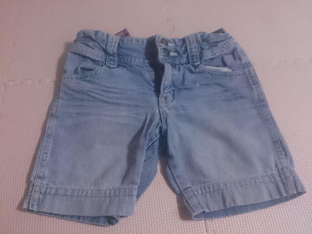 110 デニム半丈パンツ < キッズ/ベビー 110 デニム半丈パンツ < キッズ/ベビーの