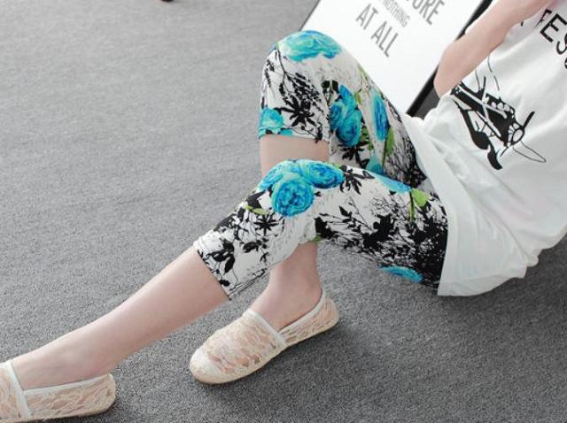 送料無料  レディース 7分丈 レギンス 青い薔薇 夏レギンス ブルー < 女性ファッション  送料無料  レディース 7分丈 レギンス 青い薔薇 夏レギンス ブルー < 女性ファッションの