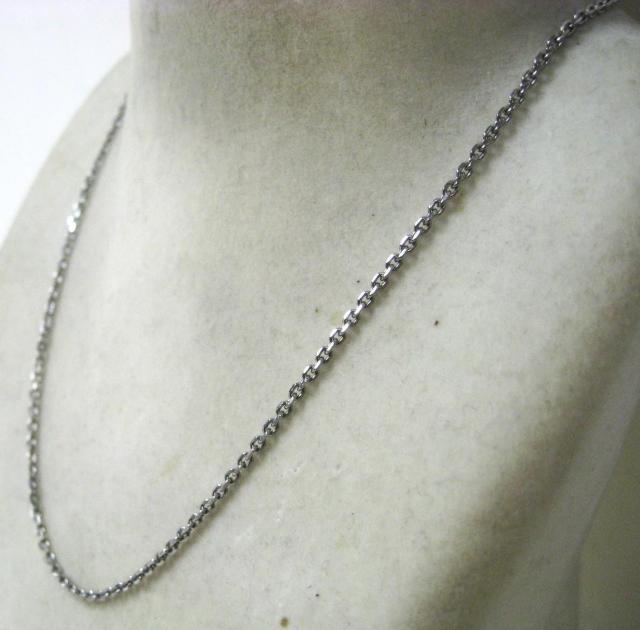 美品 Pt850 プラチナ チェーン ネックレス 39cm x < 女性アクセサリー/時計 美品 Pt850 プラチナ チェーン ネックレス 39cm x < 女性アクセサリー/時計の