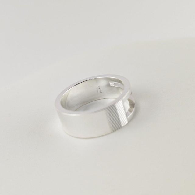 GUCCI グッチ リング < ブランド GUCCI グッチ リング < ブランドの