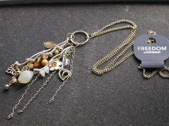 新品TOPSHOPゴスロリ姫系アンティーク調ネックレス < ブランド 新品TOPSHOPゴスロリ姫系アンティーク調ネックレス < ブランドの