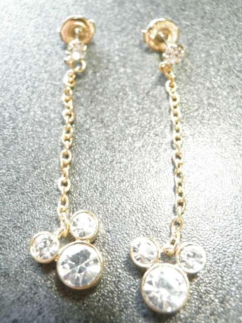 ディズニー【ミッキー】Disney刻印入♪ゆらゆら キュービックジルコニアピアス < 女性アクセサリー/時計  ディズニー【ミッキー】Disney刻印入♪ゆらゆら キュービックジルコニアピアス < 女性アクセサリー/時計の