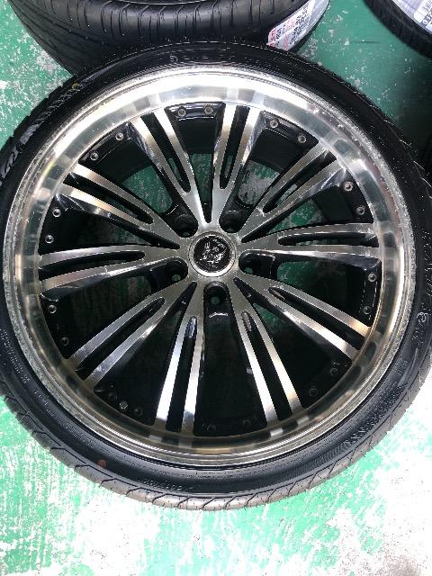 6081232)セダンミニバン迫力満点ロクサ-ニブラックポリッシュ245/35ZR20送料無料 < 自動車/バイク 6081232)セダンミニバン迫力満点ロクサ-ニブラックポリッシュ245/35ZR20送料無料 < 自動車/バイク