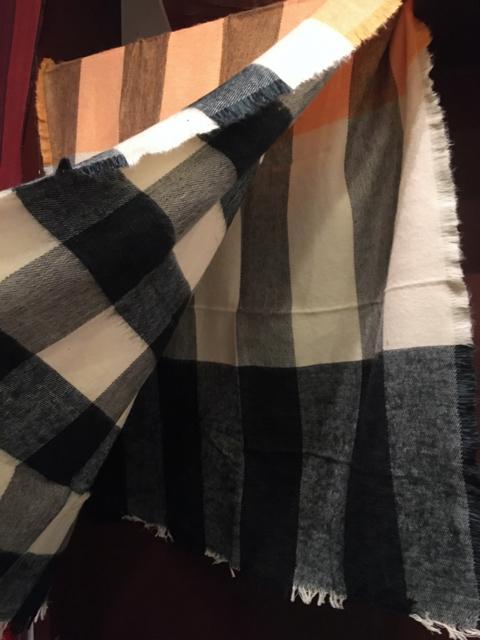 ネパール大判ストール★アジアン★ブランケット★エスニック★ < 女性ファッション ネパール大判ストール★アジアン★ブランケット★エスニック★ < 女性ファッションの