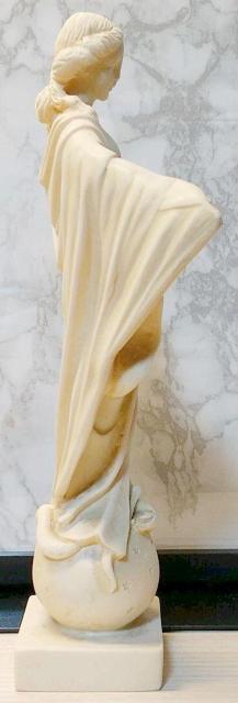 聖母マリア像 高さ約24cm (蛇を踏むマリア) キリスト教美術 < インテリア/ライフ  聖母マリア像 高さ約24cm (蛇を踏むマリア) キリスト教美術 < インテリア/ライフの