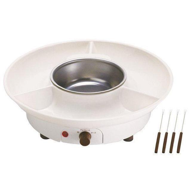 チーズフォンデュ鍋 電気 フォーク4本 盛り付けトレイ付 鍋 キッチン用品 チーズ チョコレート 電気鍋 パーティ < インテリア/ライフ  チーズフォンデュ鍋 電気 フォーク4本 盛り付けトレイ付 鍋 キッチン用品 チーズ チョコレート 電気鍋 パーティ < インテリア/ライフの