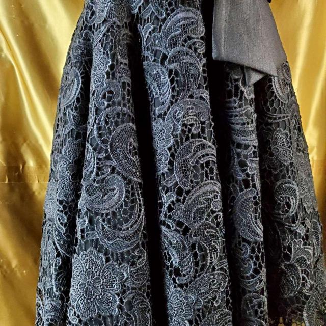 ★Ryu Ryu★編み上げ&リボン&レース使い!ひざ丈ドレス/ワンピース★9号★ < 女性ファッション  ★Ryu Ryu★編み上げ&リボン&レース使い!ひざ丈ドレス/ワンピース★9号★ < 女性ファッションの