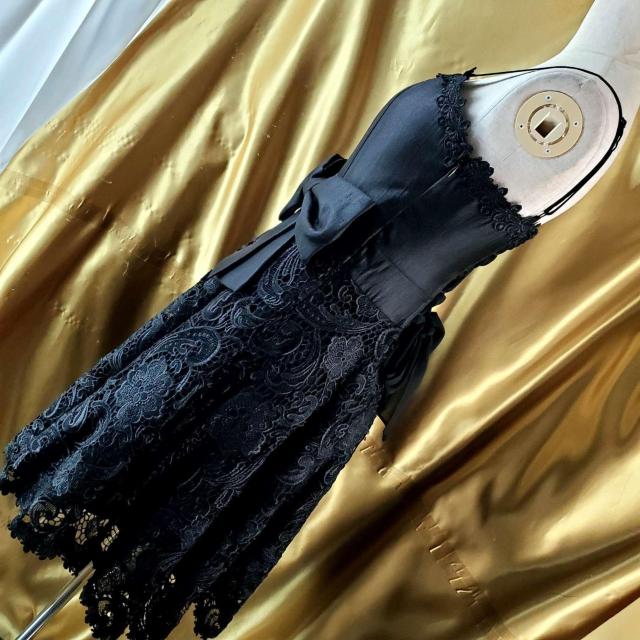 ★Ryu Ryu★編み上げ&リボン&レース使い!ひざ丈ドレス/ワンピース★9号★ < 女性ファッション  ★Ryu Ryu★編み上げ&リボン&レース使い!ひざ丈ドレス/ワンピース★9号★ < 女性ファッションの