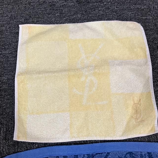 即決 yves saint laurent イヴ・サンローラン ハンカチ タオルハンカチ 3枚 < ブランド 即決 yves saint laurent イヴ・サンローラン ハンカチ タオルハンカチ 3枚 < ブランドの