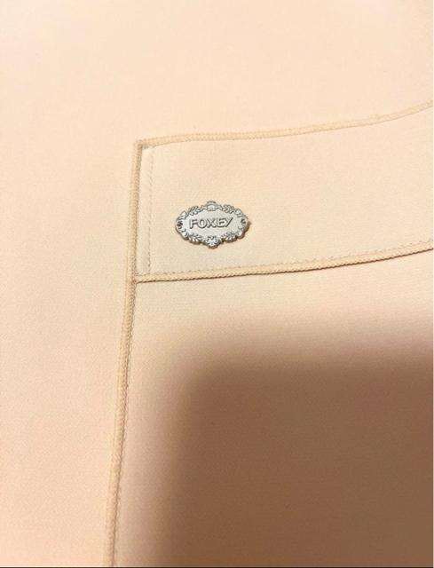 美品 フォクシーニューヨーク ボックステイル ワンピース ベージュ 40 < ブランド 美品 フォクシーニューヨーク ボックステイル ワンピース ベージュ 40 < ブランドの