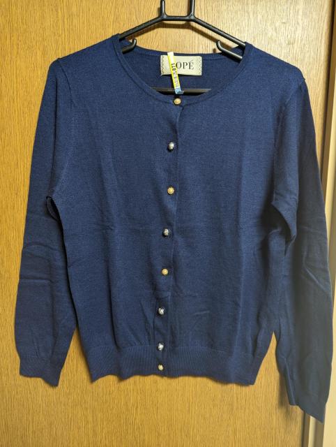 ロペROPE昨季美品ロイヤルブルーウール混長袖丸首カーディガンニットビジュー付半袖セーター大きいサイズEX-211号12号セット < ブランド ロペROPE昨季美品ロイヤルブルーウール混長袖丸首カーディガンニットビジュー付半袖セーター大きいサイズEX-211号12号セット < ブランドの