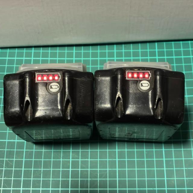 �}�L�^ ���� 18v3.0Ah ���`���E���C�I���o�b�e���[ ���Ô��i�I �� �Ɠd/AV�� 