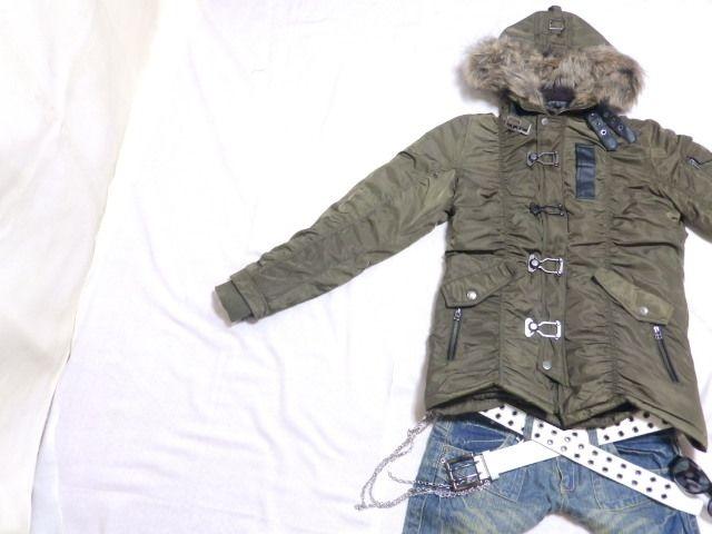 【in the attic】2way♪脱着式ファー フロントバックルWジップ ミリタリー中綿コート < ブランド 【in the attic】2way♪脱着式ファー フロントバックルWジップ ミリタリー中綿コート < ブランドの