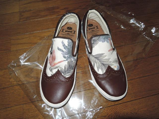 glamb �O���� �A���n�� �X���b�|�� 3 slip-on �V���[�Y �C ���U�[ �� �u�����h�� 