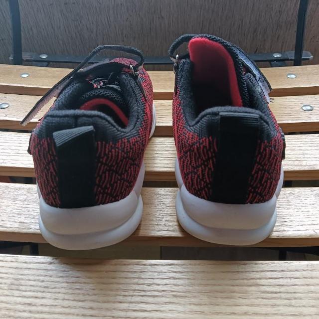 新品 20cm スニーカー レッド 子供靴 キッズ 靴 シューズ < キッズ/ベビー  新品 20cm スニーカー レッド 子供靴 キッズ 靴 シューズ < キッズ/ベビーの