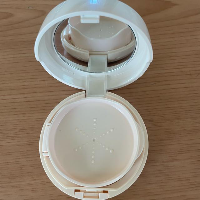 切手可 ベネフィーク エッセンシャルワンステップBBパクト ライト ファンデーション < ブランド  切手可 ベネフィーク エッセンシャルワンステップBBパクト ライト ファンデーション < ブランドの