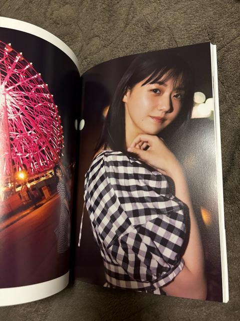 タンス整理品 タレントグッズ 送料込み 中古品 STU48 瀧野由美子さん1st写真集 ポストカード付き < タレントグッズ  タンス整理品 タレントグッズ 送料込み 中古品 STU48 瀧野由美子さん1st写真集 ポストカード付き < タレントグッズの