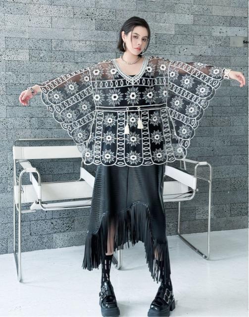 シースルー ポンチョ風 トップス チュニック ウエスト絞り 花柄 大きいサイズ < 女性ファッション シースルー ポンチョ風 トップス チュニック ウエスト絞り 花柄 大きいサイズ < 女性ファッションの