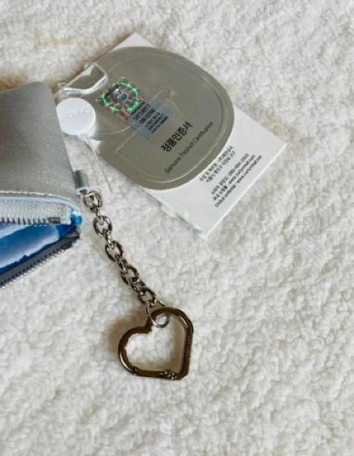 yVizy؍nwzyKizCARLYN J[@z@K@Vo[@t@Xi[@c8.5cm~11.5cm  t@bV 