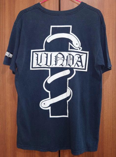 美品★LINDA★Tシャツ★荒くれKNIGHT★Mサイズ★非売品★ヴィンテージTシャツ★輪蛇Tシャツ★ロックTシャツ★送料無料 < 男性ファッション 美品★LINDA★Tシャツ★荒くれKNIGHT★Mサイズ★非売品★ヴィンテージTシャツ★輪蛇Tシャツ★ロックTシャツ★送料無料 < 男性ファッションの