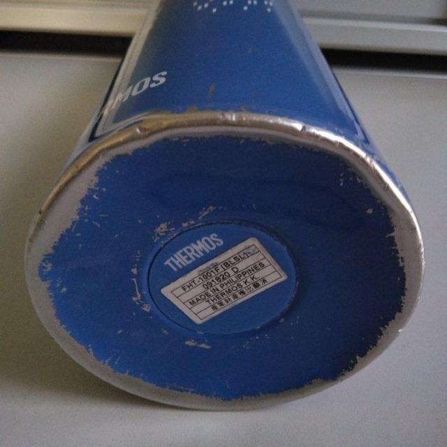 真空断熱スポーツボトル 水筒E ブルーシルバー < レジャー/スポーツ 真空断熱スポーツボトル 水筒E ブルーシルバー < レジャー/スポーツの