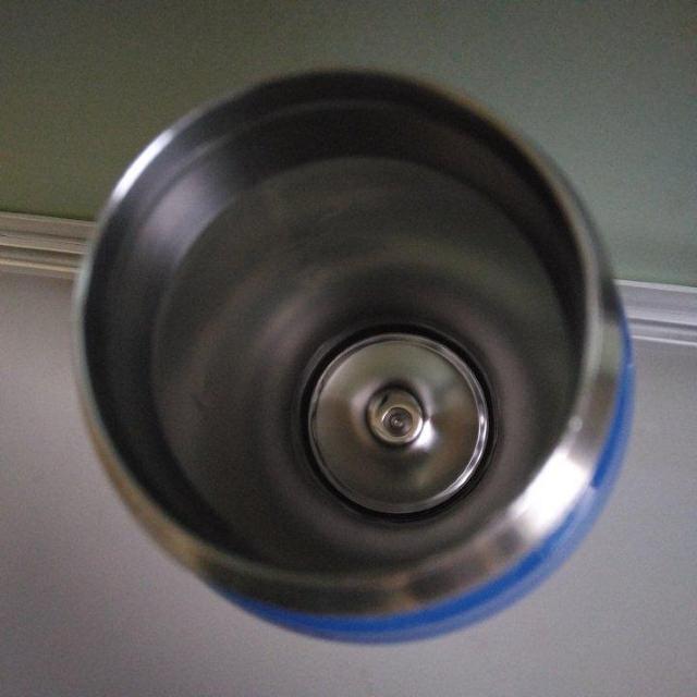 真空断熱スポーツボトル 水筒E ブルーシルバー < レジャー/スポーツ 真空断熱スポーツボトル 水筒E ブルーシルバー < レジャー/スポーツの