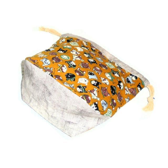 【底マチ幅が広い巾着】◆日本猫◆日本のねこちゃん図鑑・黄色×ベージュ◆裏地あり巾着 < 女性ファッション 【底マチ幅が広い巾着】◆日本猫◆日本のねこちゃん図鑑・黄色×ベージュ◆裏地あり巾着 < 女性ファッションの