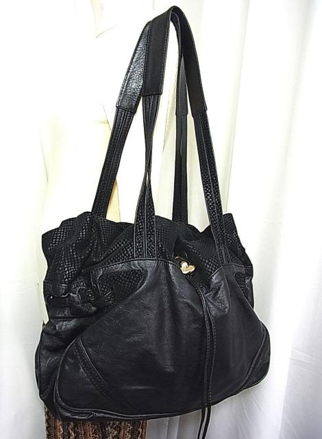 激安良品【正規美品】シーバイクロエ レザー ショルダーバッグ ブラック 肩掛け可 < ブランド 激安良品【正規美品】シーバイクロエ レザー ショルダーバッグ ブラック 肩掛け可 < ブランドの