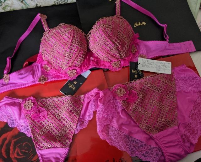 Trefle/トレフル/79G/G65/ソングTバックショーツM/ノーマルスタンダードショーツL/3点セット < 女性ファッション  Trefle/トレフル/79G/G65/ソングTバックショーツM/ノーマルスタンダードショーツL/3点セット  < 女性ファッションの