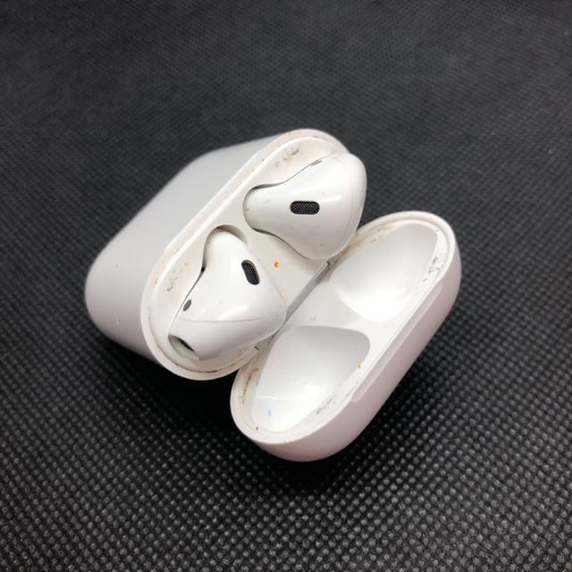 即決 正規品 Apple アップル AirPods エアーポッズ 第一世代 < 家電/AV  即決 正規品 Apple アップル AirPods エアーポッズ 第一世代 < 家電/AVの