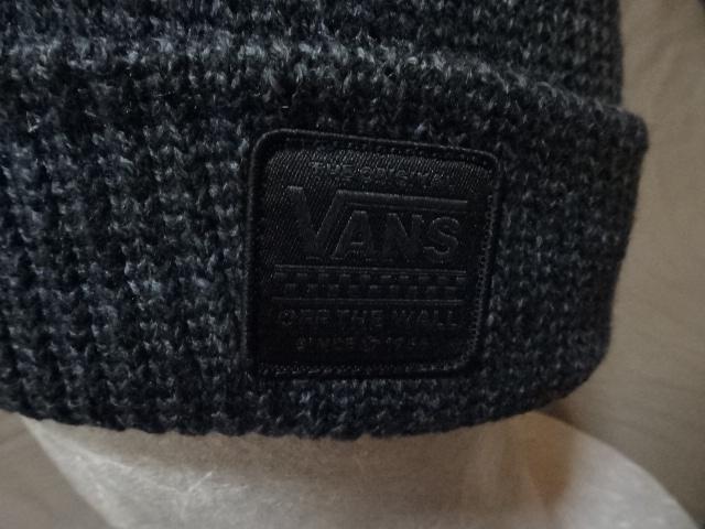 USA購入 バンズ【VANS】シンプルデザイン ロゴマーク付 ニットキャップ < 男性ファッション  USA購入 バンズ【VANS】シンプルデザイン ロゴマーク付 ニットキャップ < 男性ファッションの