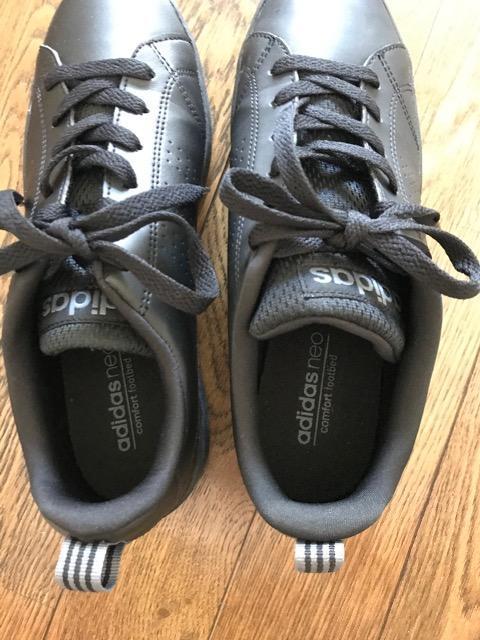 �A�f�B�_�X  �X�j�[�J�[  �� �u�����h�� 