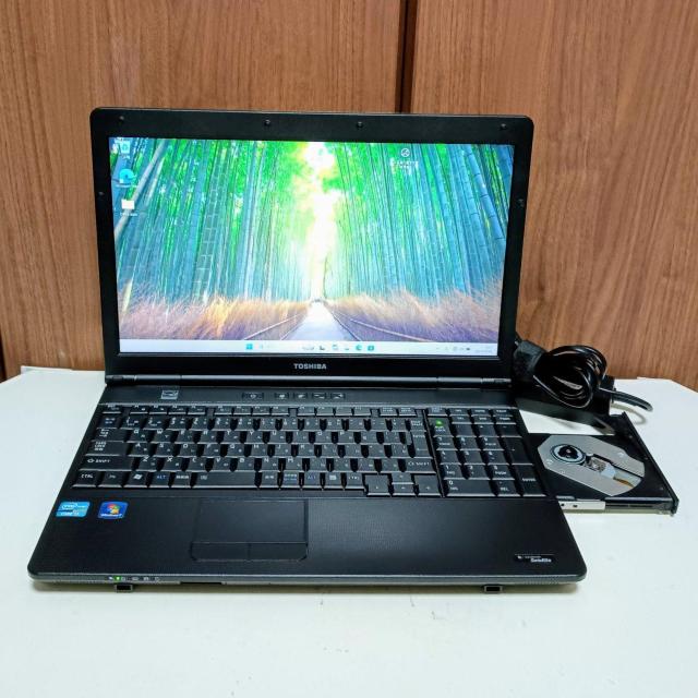 ノートパソコン Windows11 TOSHIBA dynabook Corei7 メモリ16GB SSD512GB Office < PC本体/周辺機器  ノートパソコン Windows11 TOSHIBA dynabook Corei7 メモリ16GB SSD512GB Office < PC本体/周辺機器の