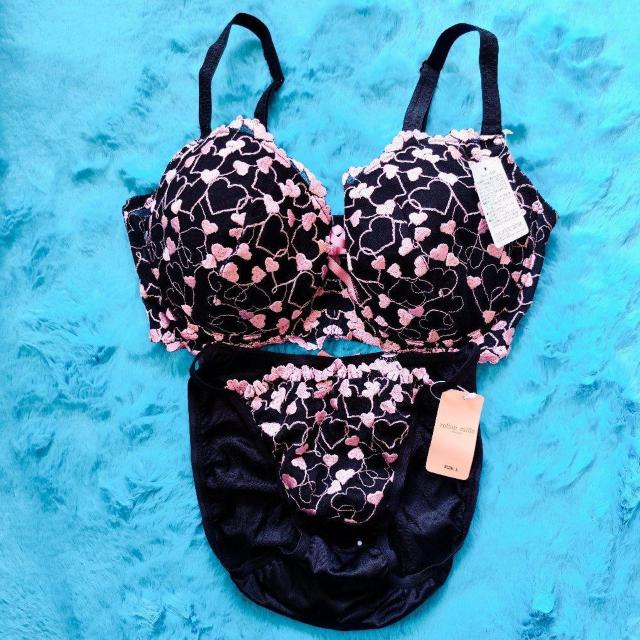 激カワッ。。。F80×L。。。ゴージャスハート柄刺繍ブラジャー&ショーツセット。。大きいサイズグラマー。ピンク×ブラック。。。 < 女性ファッション  激カワッ。。。F80×L。。。ゴージャスハート柄刺繍ブラジャー&ショーツセット。。大きいサイズグラマー。ピンク×ブラック。。。  < 女性ファッションの