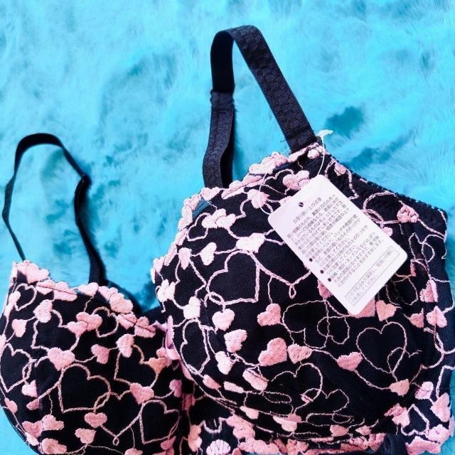 激カワッ。。。F80×L。。。ゴージャスハート柄刺繍ブラジャー&ショーツセット。。大きいサイズグラマー。ピンク×ブラック。。。 < 女性ファッション  激カワッ。。。F80×L。。。ゴージャスハート柄刺繍ブラジャー&ショーツセット。。大きいサイズグラマー。ピンク×ブラック。。。 < 女性ファッションの