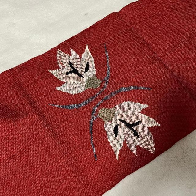 夏帯 名古屋帯 刺繍 赤系 植物柄 着用可 リメイクにも 紗 羅 < 女性ファッション 夏帯 名古屋帯 刺繍 赤系 植物柄 着用可 リメイクにも 紗 羅 < 女性ファッションの