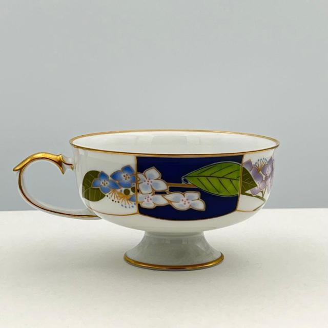 美品 香蘭社 ティーカップ&ソーサー 皇居の花シリーズ 水無月 紫陽花 限定品 1984年 < インテリア/ライフ 美品 香蘭社 ティーカップ&ソーサー 皇居の花シリーズ 水無月 紫陽花 限定品 1984年 < インテリア/ライフの