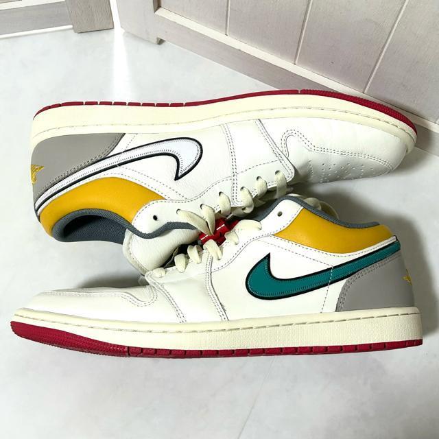 美品 NIKE AIR JORDAN 1 LOW PRM ナイキ 29.5cm < ブランド 美品 NIKE AIR JORDAN 1 LOW PRM ナイキ 29.5cm < ブランドの