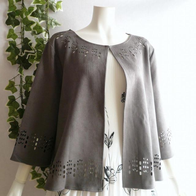 新品 a156 ML パンチング ジャケット フェイクスエード グレー系 春 秋 レディース カットワーク 上品 < 女性ファッション 新品 a156 ML パンチング ジャケット フェイクスエード グレー系 春 秋 レディース カットワーク 上品 < 女性ファッションの