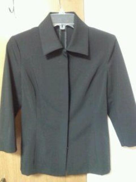 黒ステンカラー8分袖ジャケット厚地国産高級綺麗系細身M7〜9号 < 女性ファッション  黒ステンカラー8分袖ジャケット厚地国産高級綺麗系細身M7〜9号  < 女性ファッションの