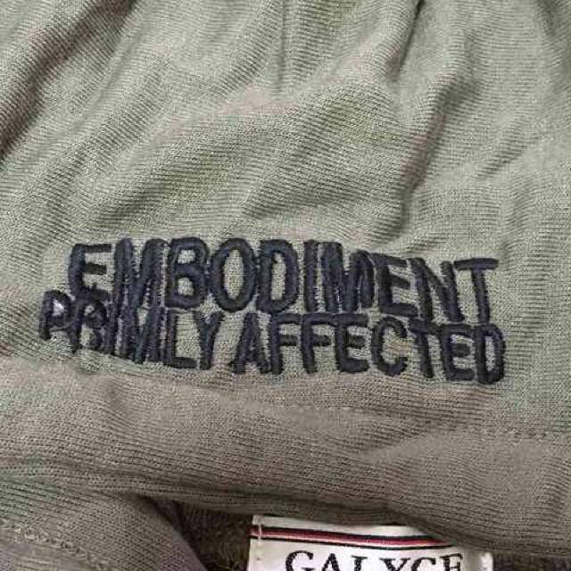 ゆったりシルエット・トラ刺繍ロングパーカー。カーキ < ブランド ゆったりシルエット・トラ刺繍ロングパーカー。カーキ < ブランドの