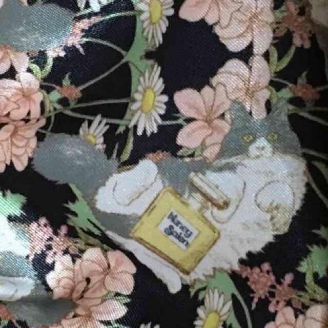 ハニーサロン・フラワーキャットアイドルポーチ。ブラック < ブランド  ハニーサロン・フラワーキャットアイドルポーチ。ブラック < ブランドの