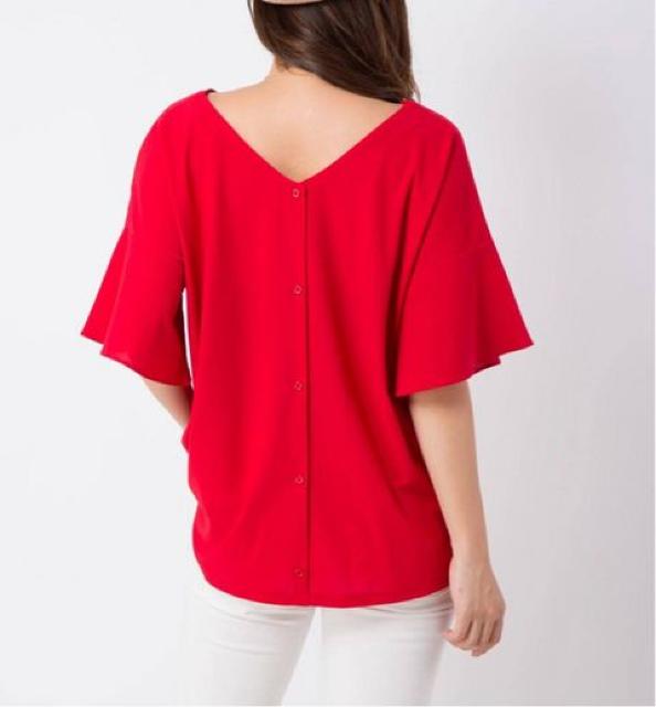 限定セール●定価3,132円【タグ付き】ネックレス付!フレアトップス 2点セット●CECIL McBEEセシル < ブランド  限定セール●定価3,132円【タグ付き】ネックレス付!フレアトップス 2点セット●CECIL McBEEセシル < ブランドの