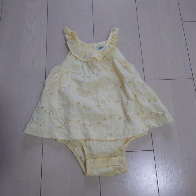 babyGap 総レース イエロー フリルトップス サイズ80 < ブランド  babyGap 総レース イエロー フリルトップス サイズ80  < ブランドの